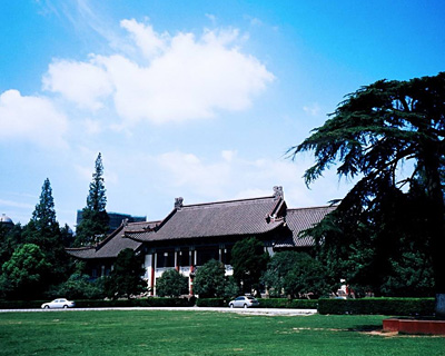 南京师范大学